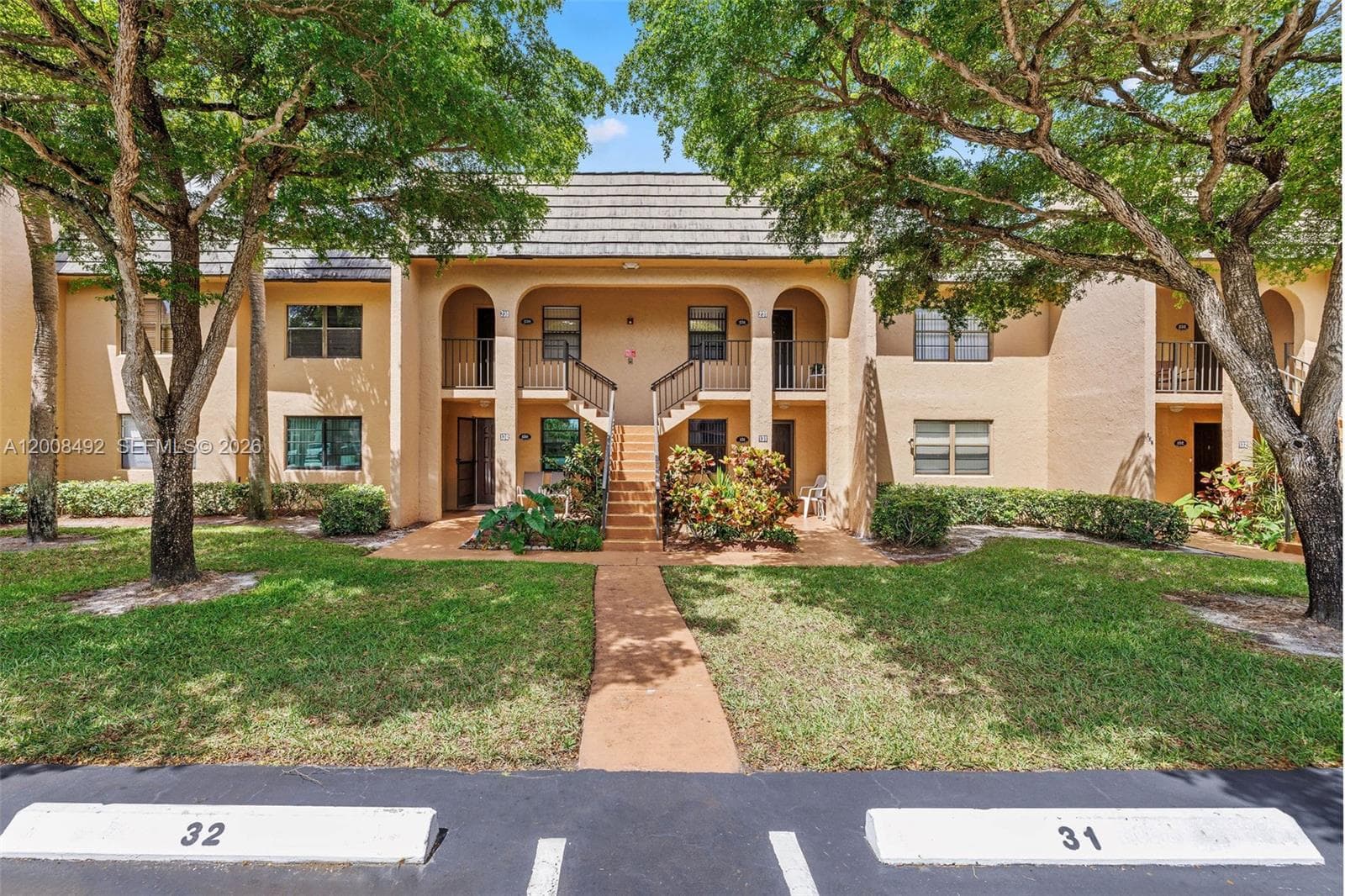 145 Lake Nancy Ln # 230, West Palm Beach, FL 33411 — zdjęcie 2