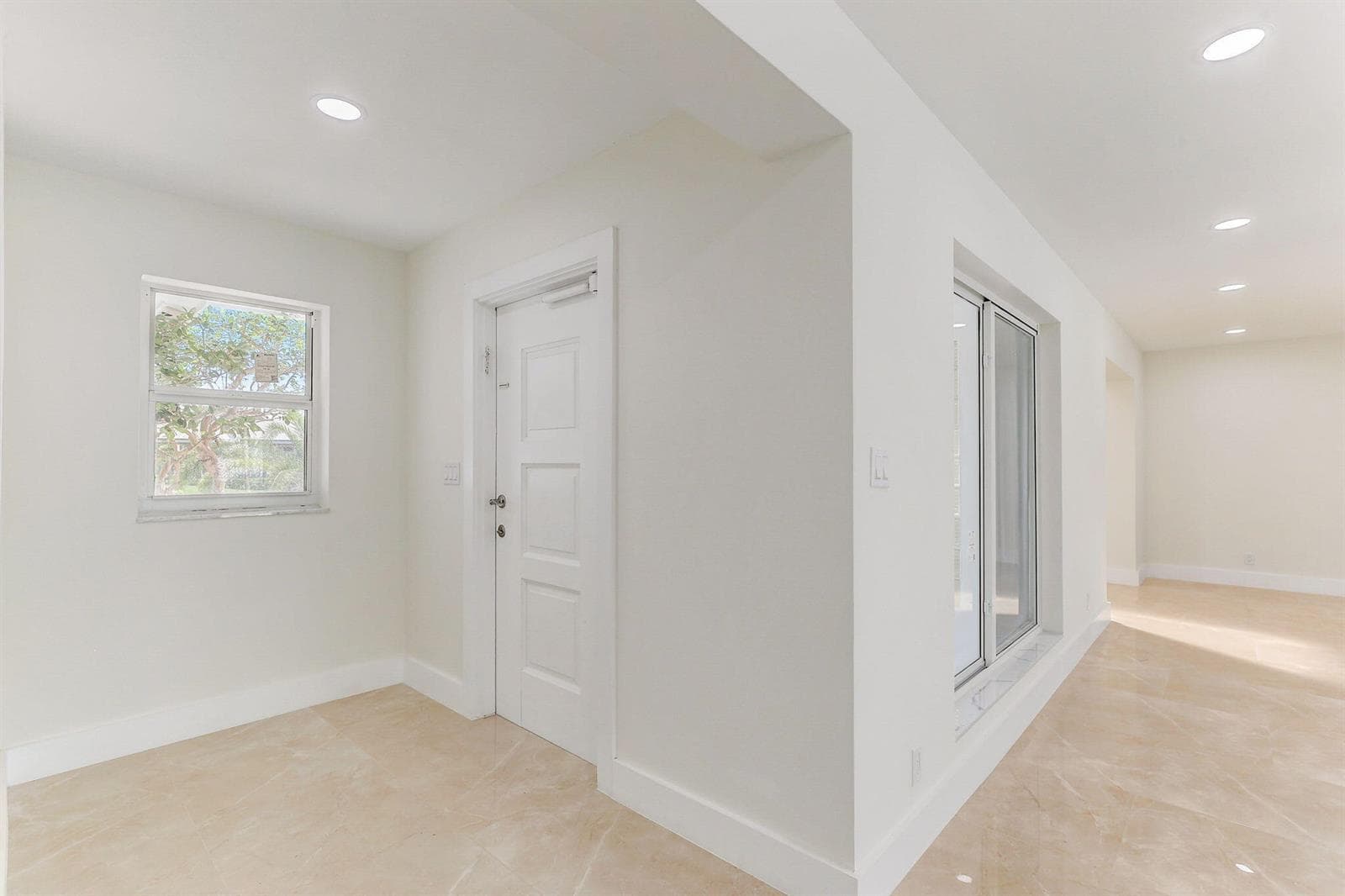 5591 NE 29th Avenue, Fort Lauderdale, FL 33308 — zdjęcie 5