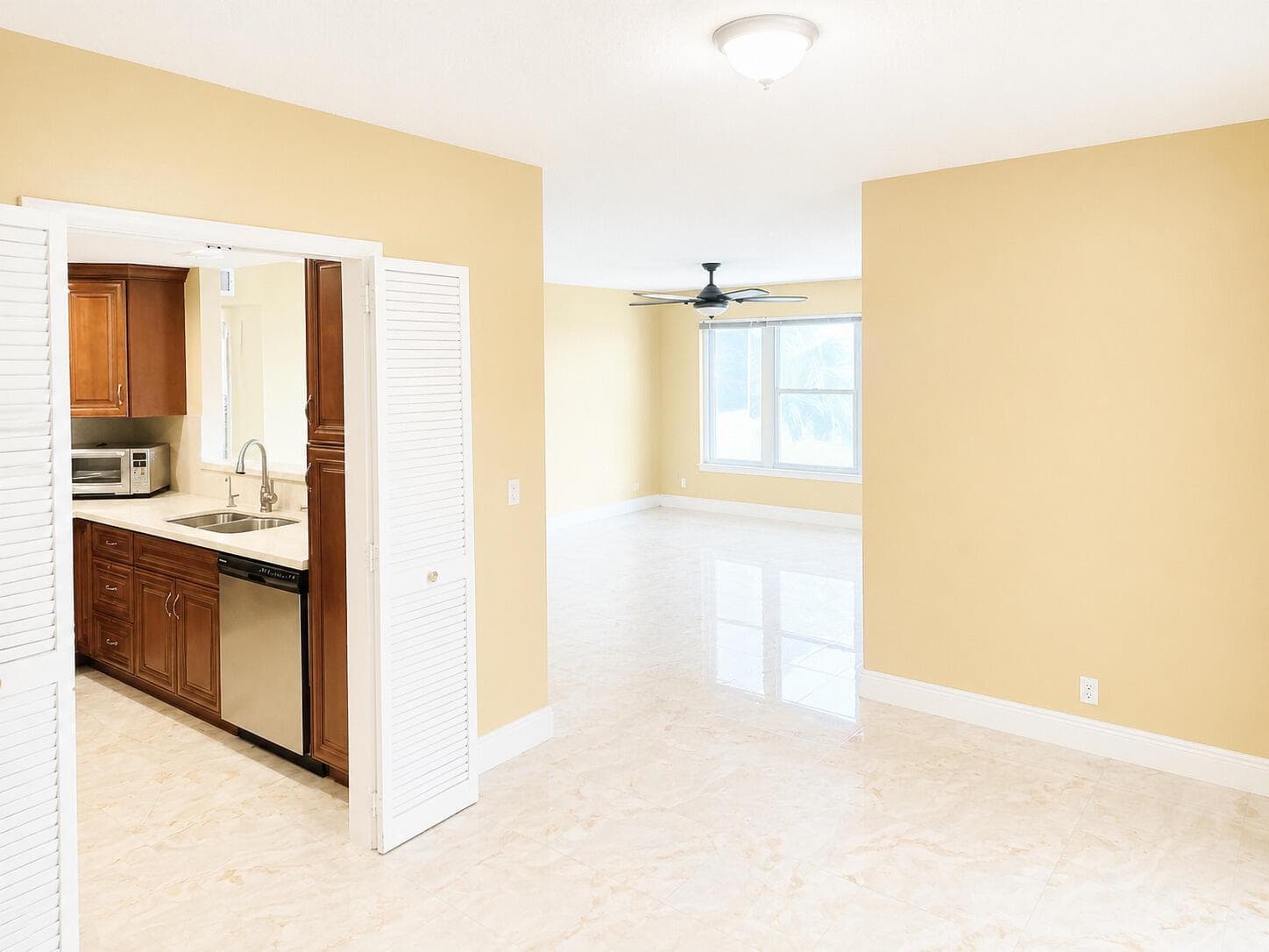 10777 W Sample Road # 312, Coral Springs, FL 33065 — zdjęcie 2
