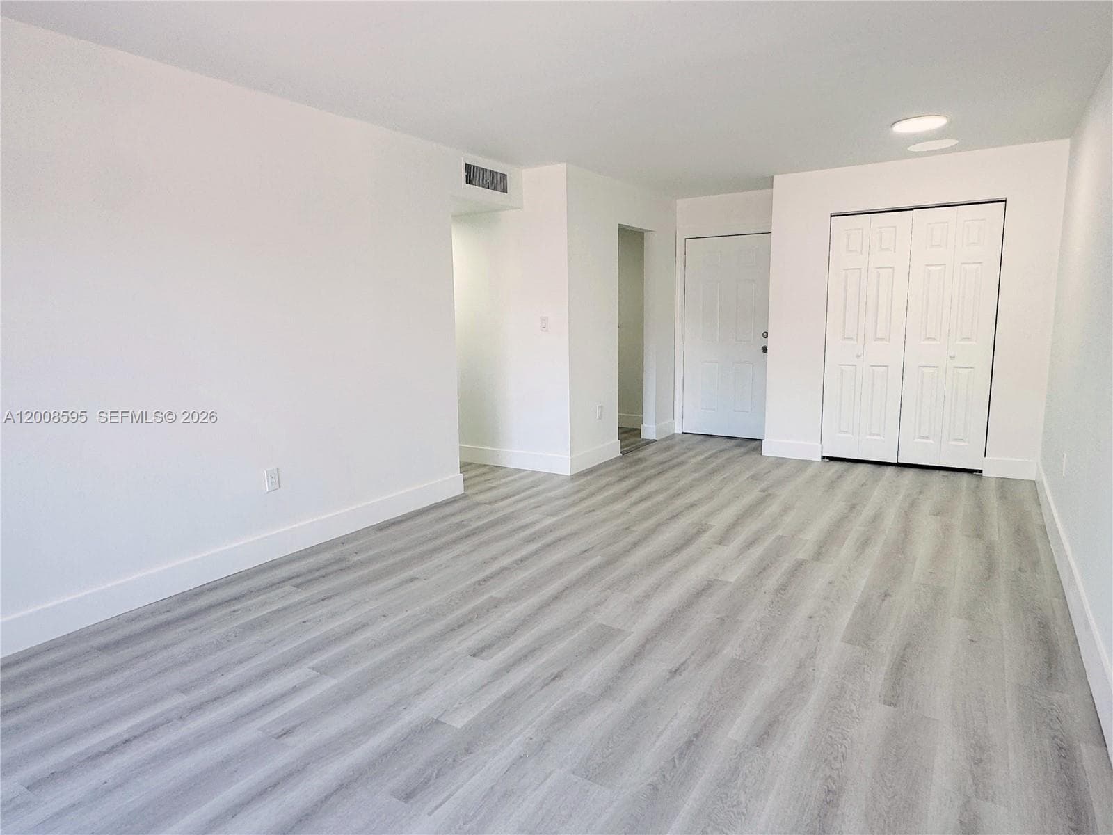 6095 W 18th Ave # S219, Hialeah, FL 33012 — zdjęcie 3