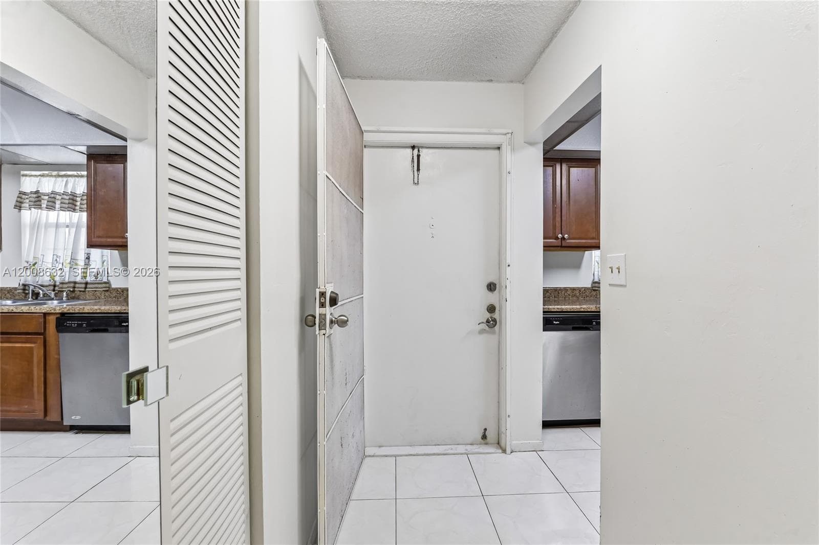 5900 NW 44th St # 312, Lauderhill, FL 33319 — zdjęcie 5