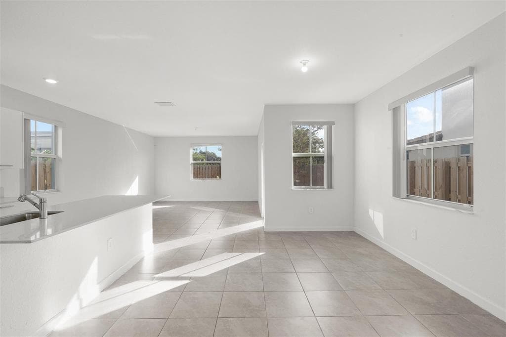 2441 NW 131st Circle # 2441, Miami, FL 33167 — zdjęcie 5