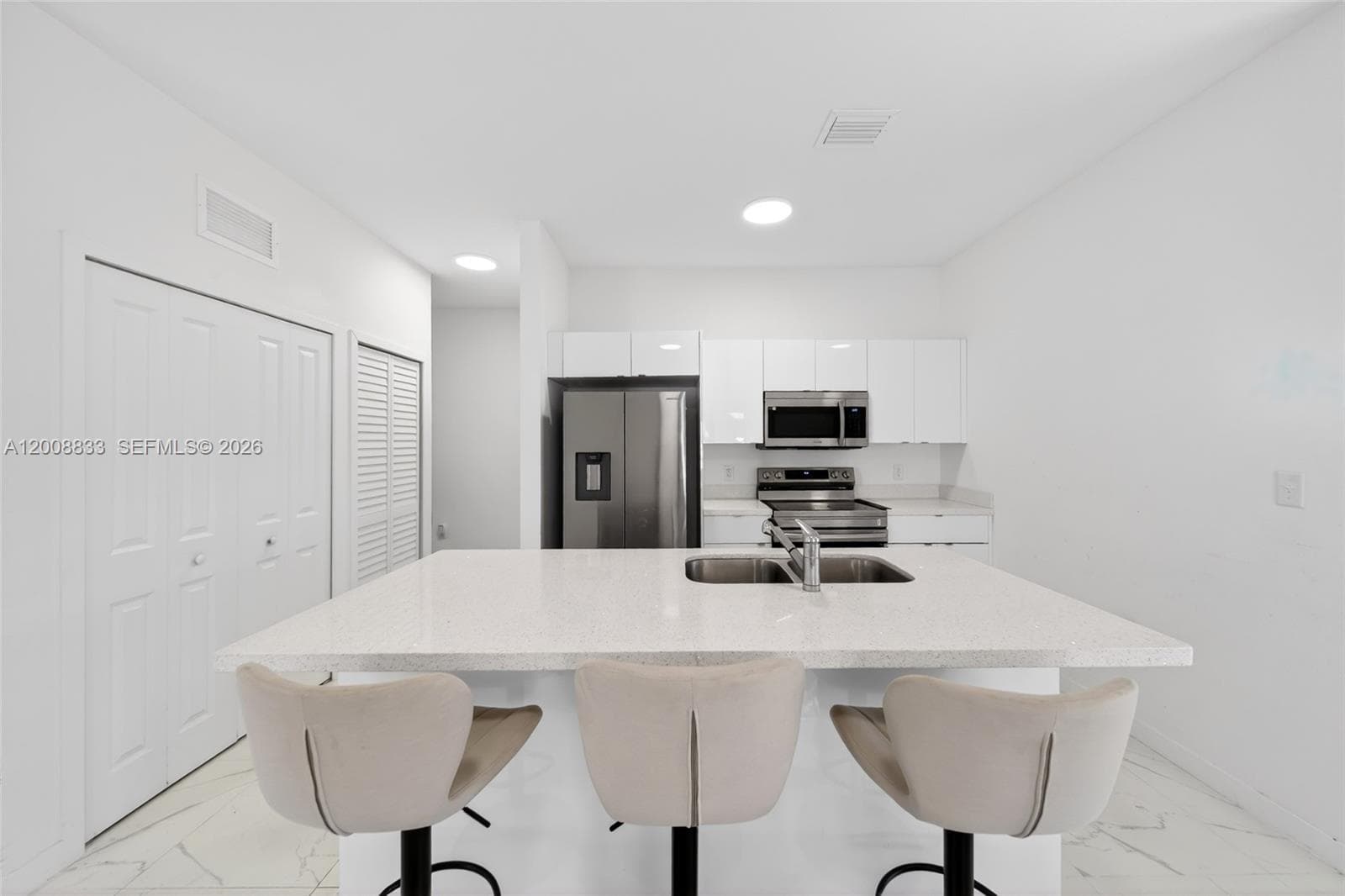 1864 NW 84th St, Miami, FL 33147 — zdjęcie 5
