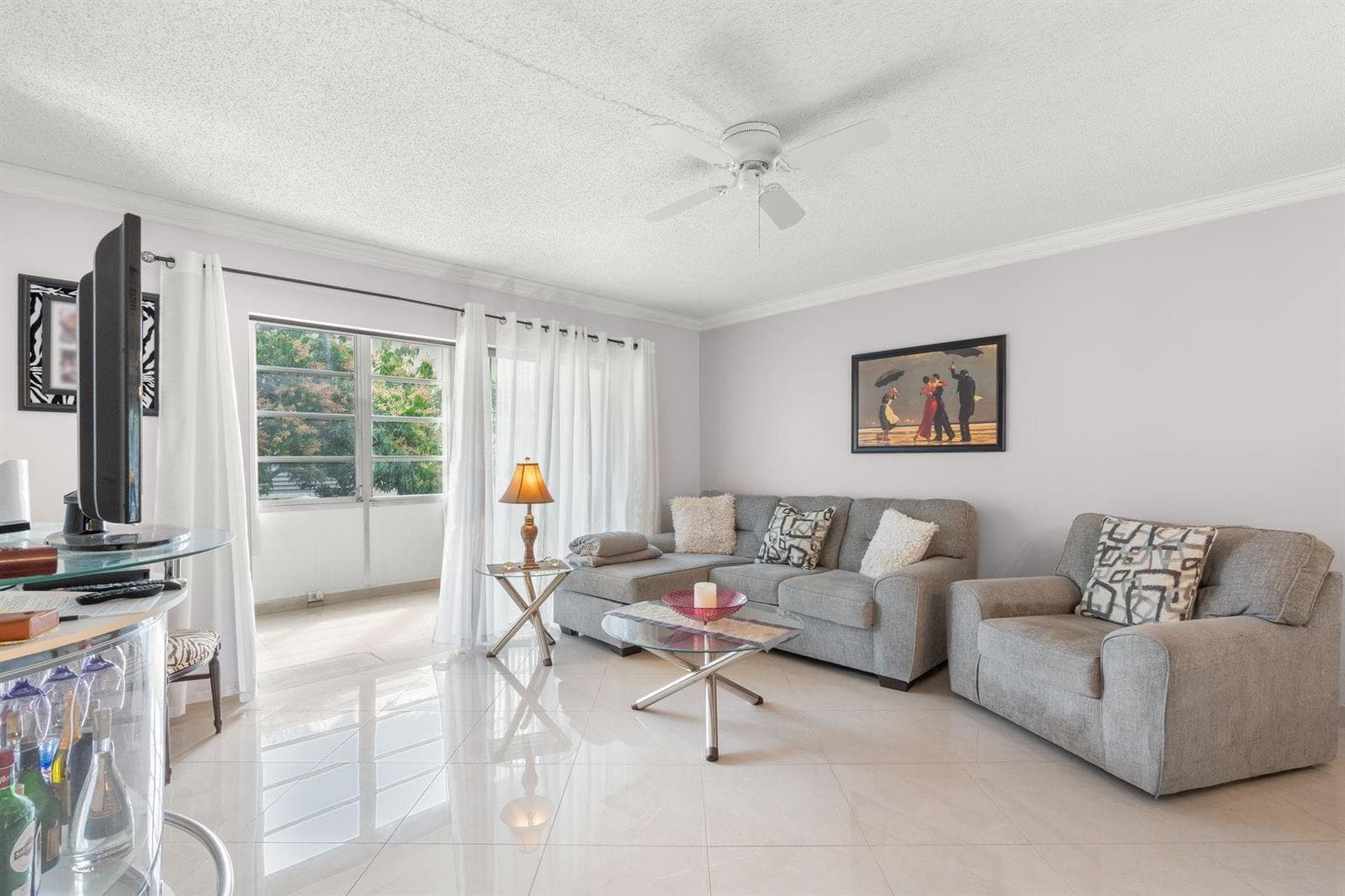 4191 NW 41st Street # 214, Lauderdale Lakes, FL 33319 — zdjęcie 2
