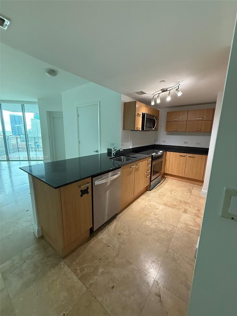 350 S Miami Ave # 2603, Miami, FL 33130