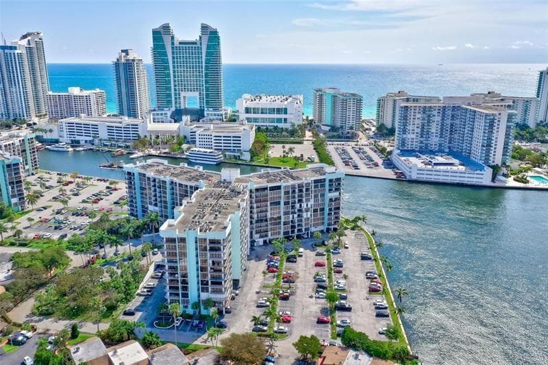 200 Leslie Drive # 626, Hallandale Beach, FL 33009 — zdjęcie 2