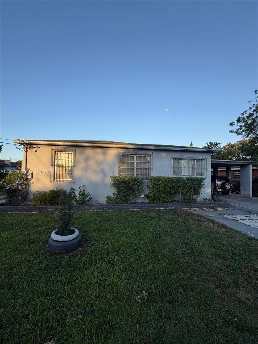 6741 NW 6th Ct, Miami, FL 33150 — zdjęcie 2