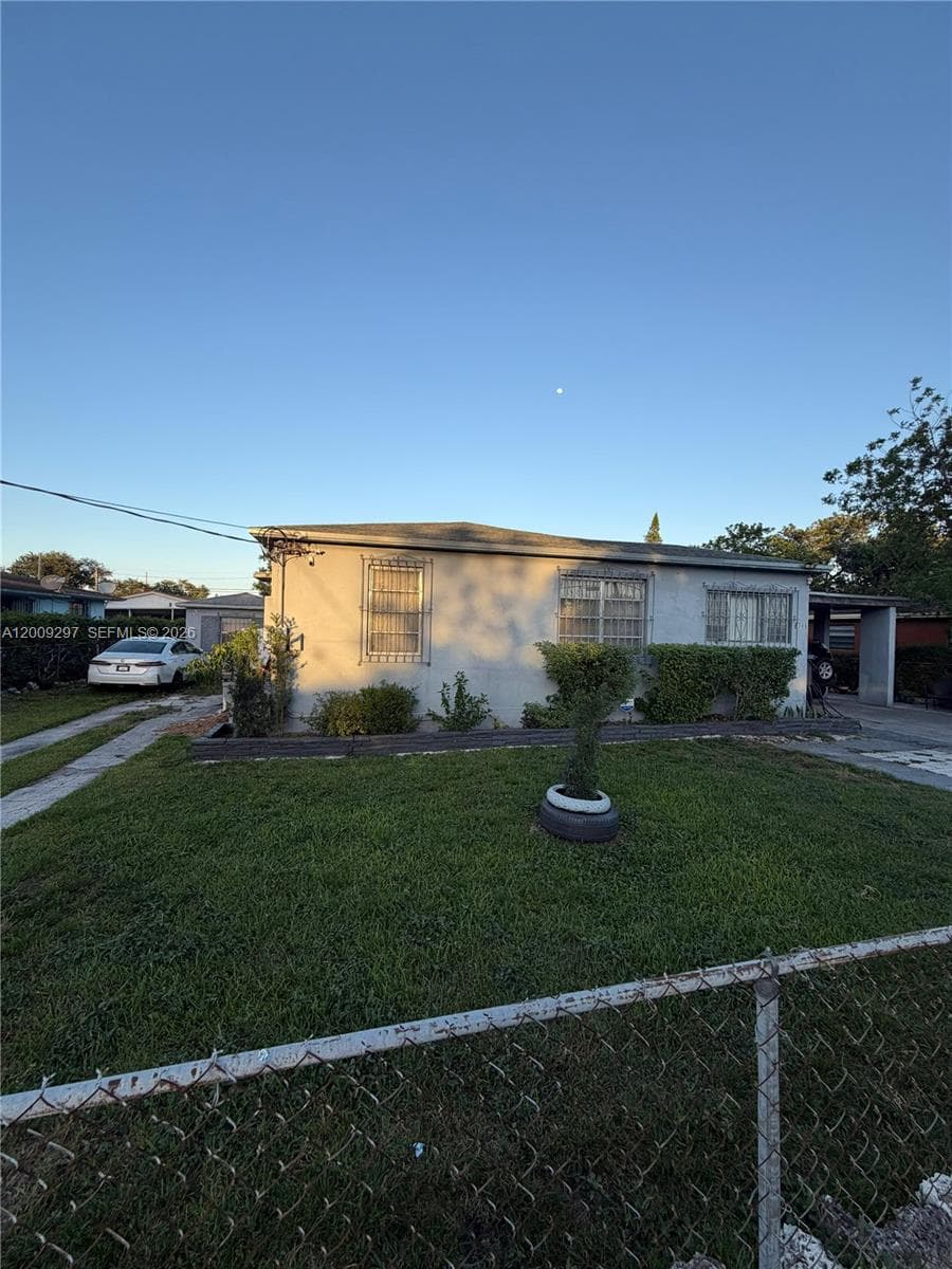 6741 NW 6th Ct, Miami, FL 33150 — zdjęcie 5