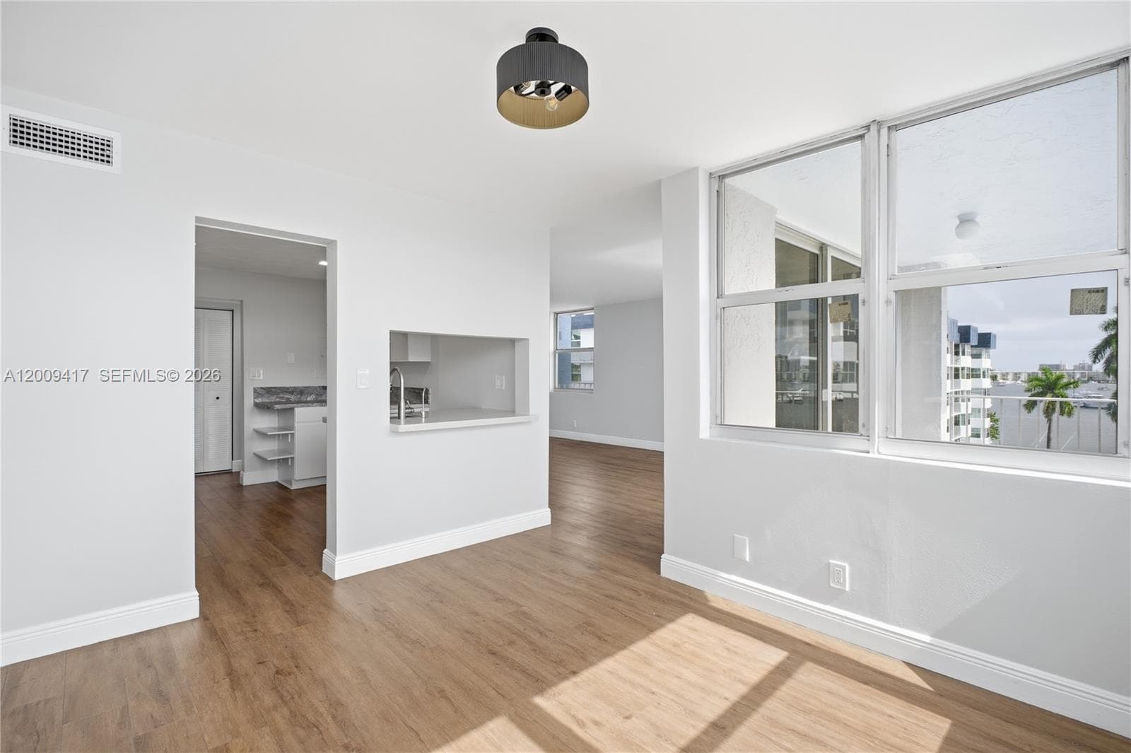 16570 NE 26th Ave # 5A, North Miami Beach, FL 33160 — zdjęcie 5