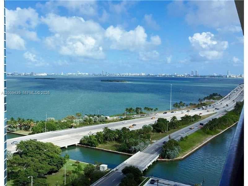 600 NE 36th St # 1109, Miami, FL 33137