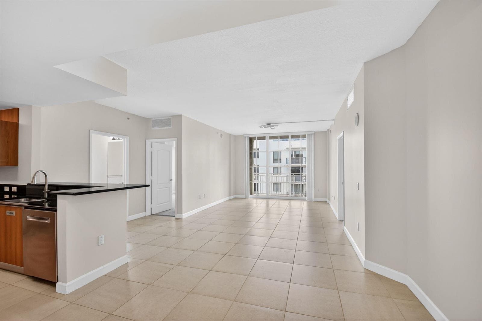 410 Evernia Street # 630, West Palm Beach, FL 33401 — zdjęcie 3