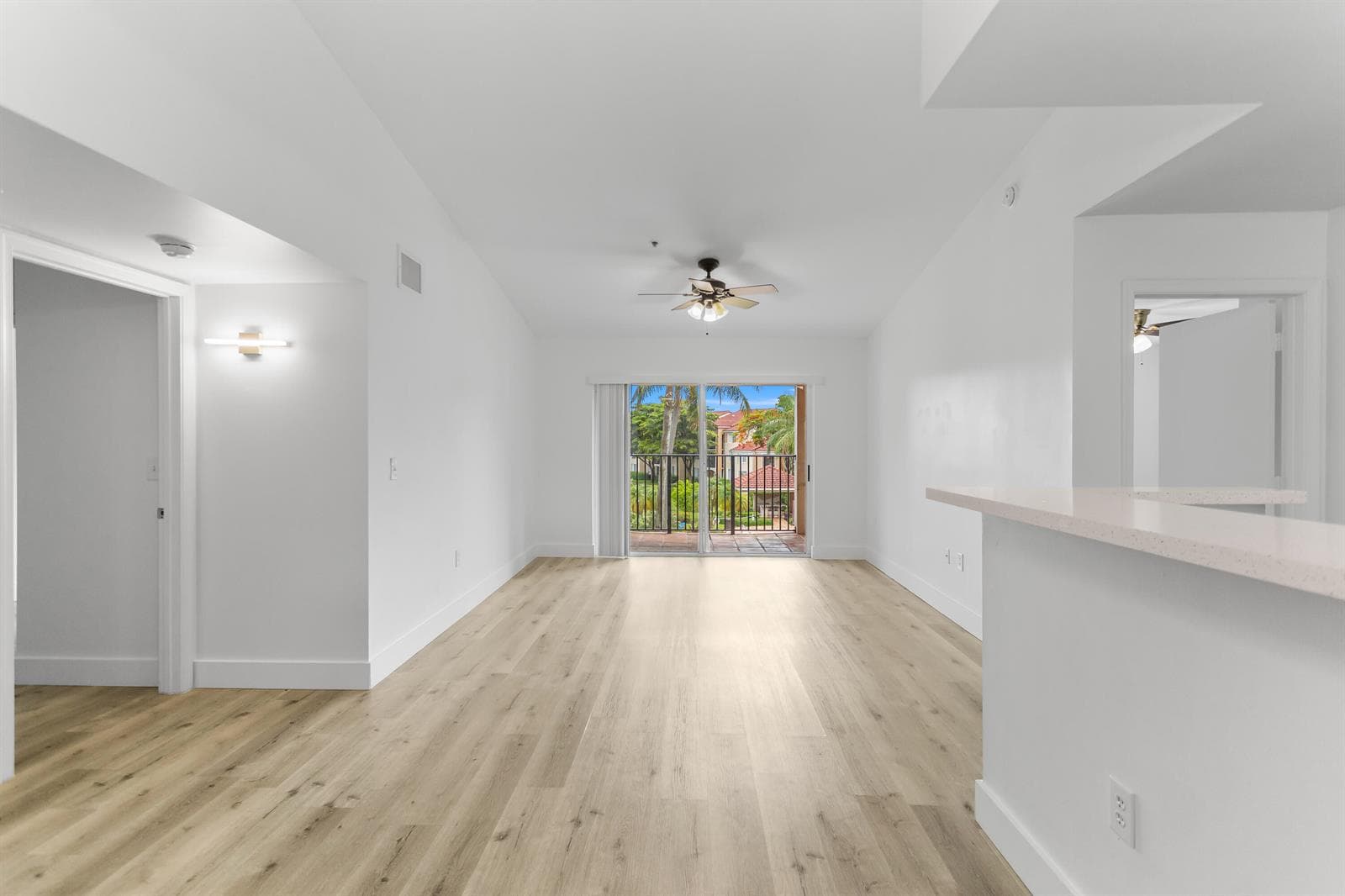 2113 Renaissance Boulevard # 306, Miramar, FL 33025 — zdjęcie 3