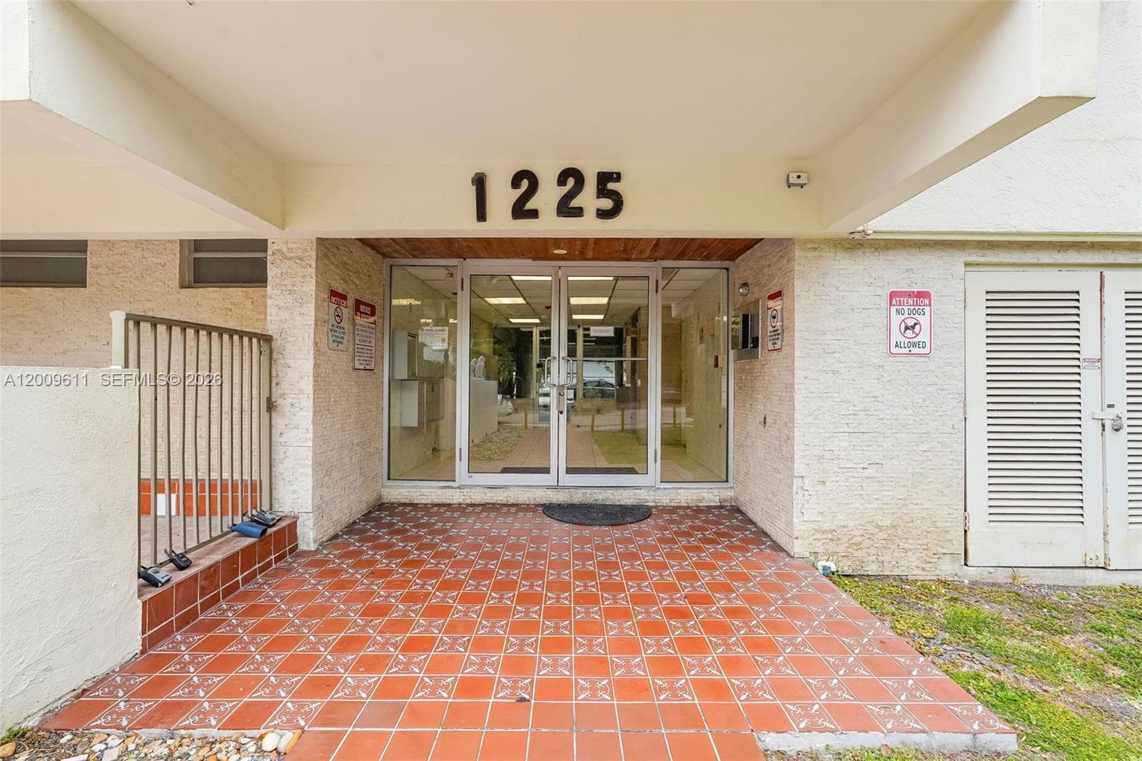 1225 NE 124th St # 49C, North Miami, FL 33161 — zdjęcie 2