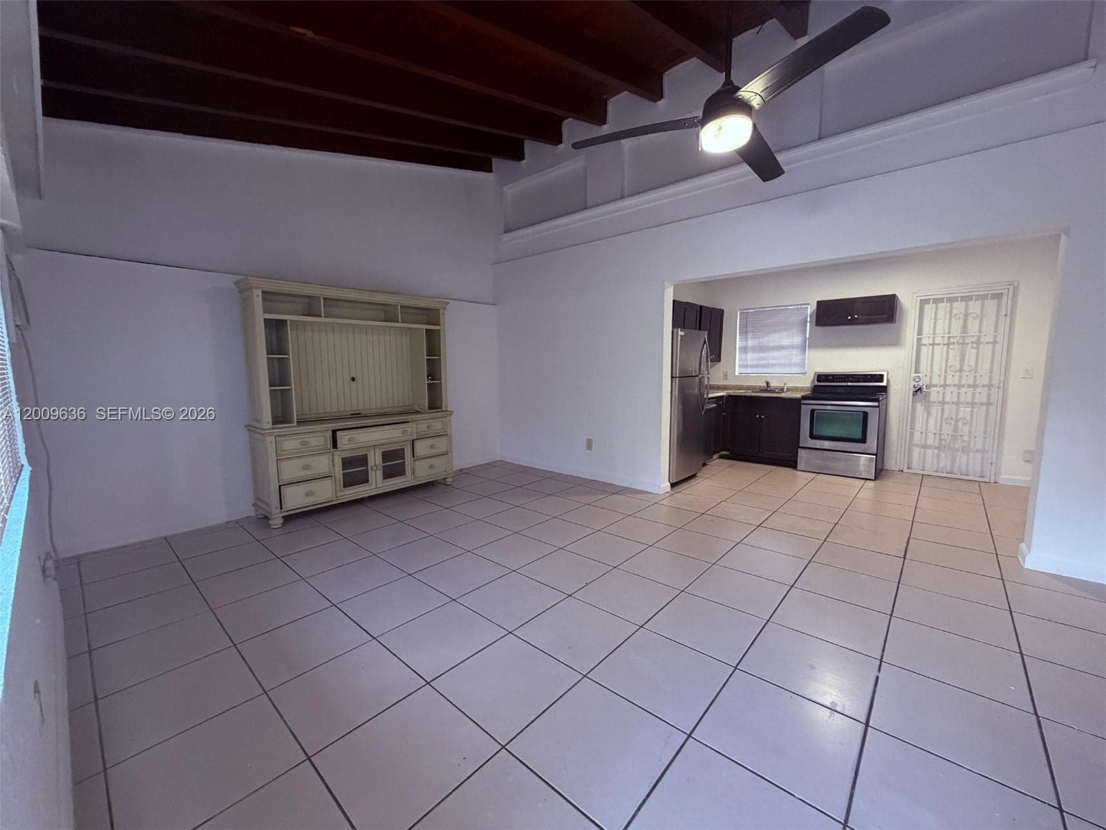 590 NW 46th St # 2, Miami, FL 33127 — zdjęcie 2