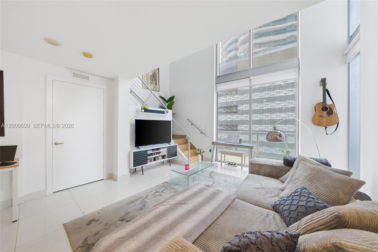 1050 Brickell Ave # 1002, Miami, FL 33131 — zdjęcie 2