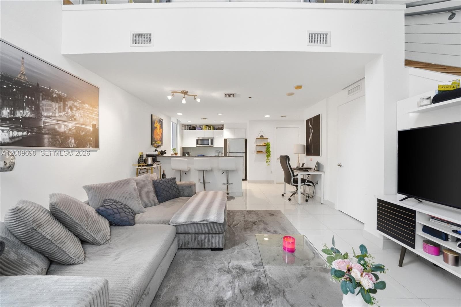 1050 Brickell Ave # 1002, Miami, FL 33131 — zdjęcie 3