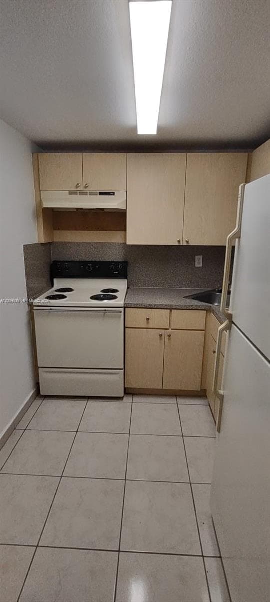 606 W 81st St # 309, Hialeah, FL 33014 — zdjęcie 3