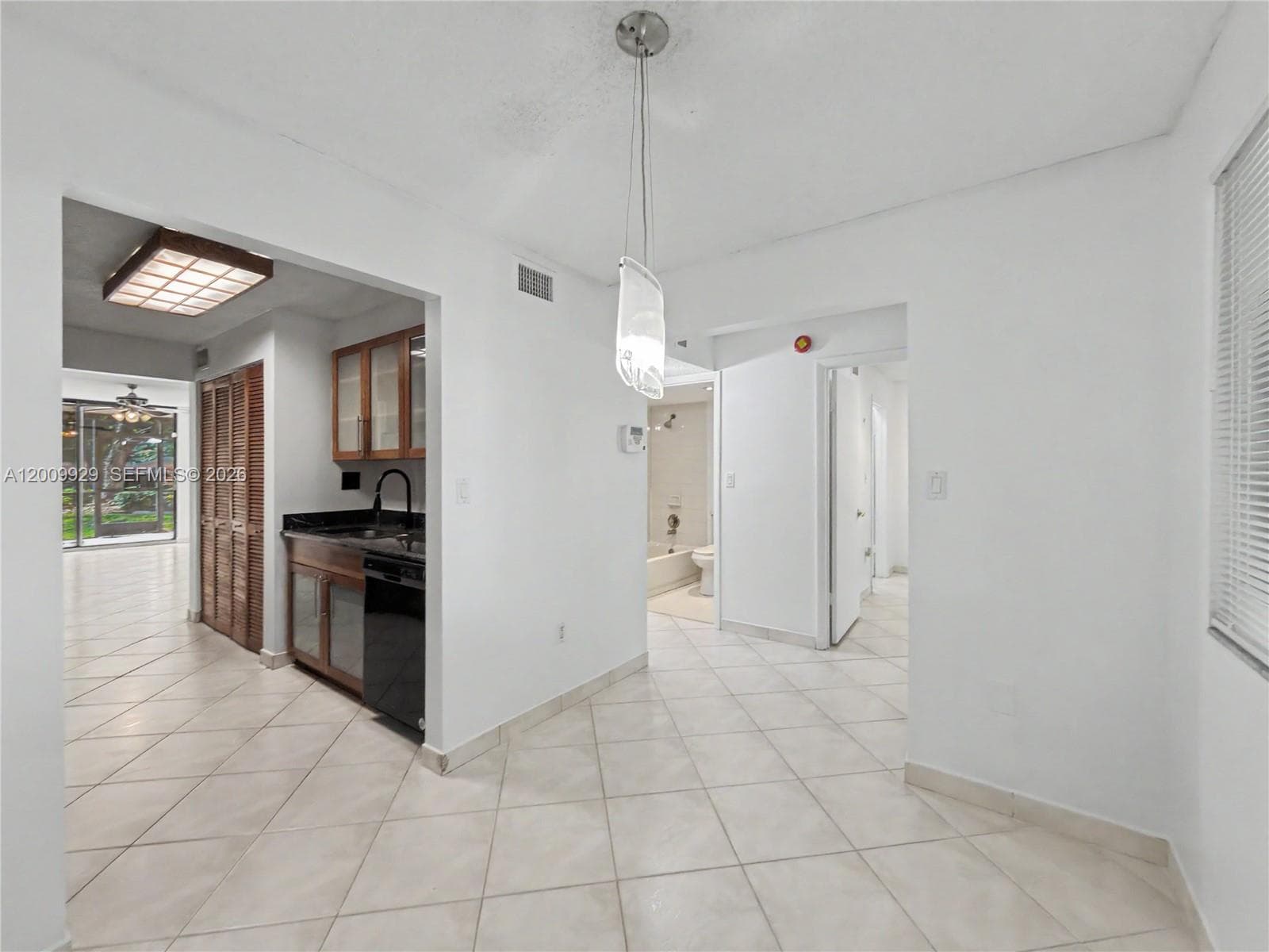 7451 NW 16th St # 110, Plantation, FL 33313 — zdjęcie 4