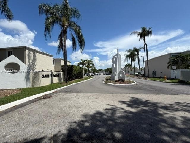 4590 SW 68th Ct Cir # 8, Miami, FL 33155