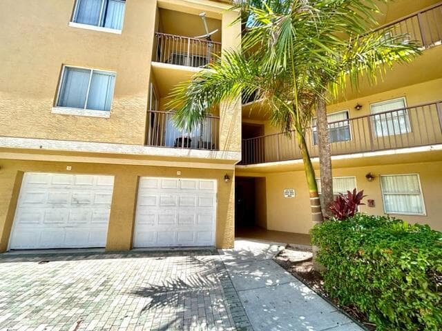 741 N Pine Island Road # 303, Plantation, FL 33324 — zdjęcie 3