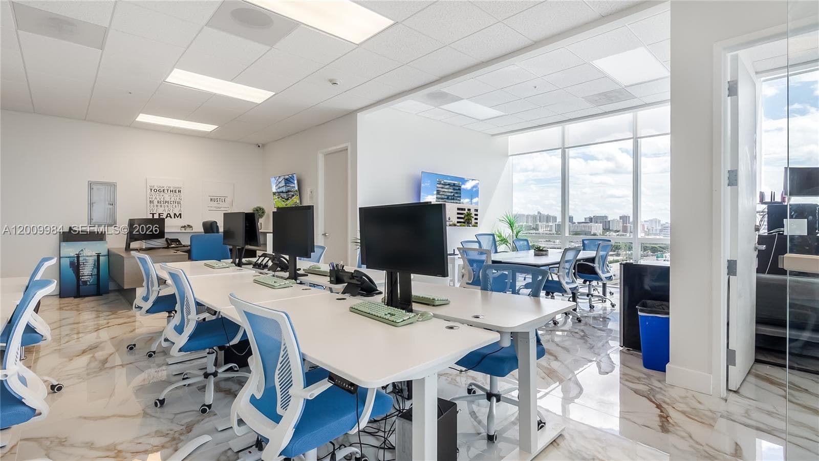 20200 W Dixie Hwy 1208 Hwy, Miami, FL 33180 — zdjęcie 4