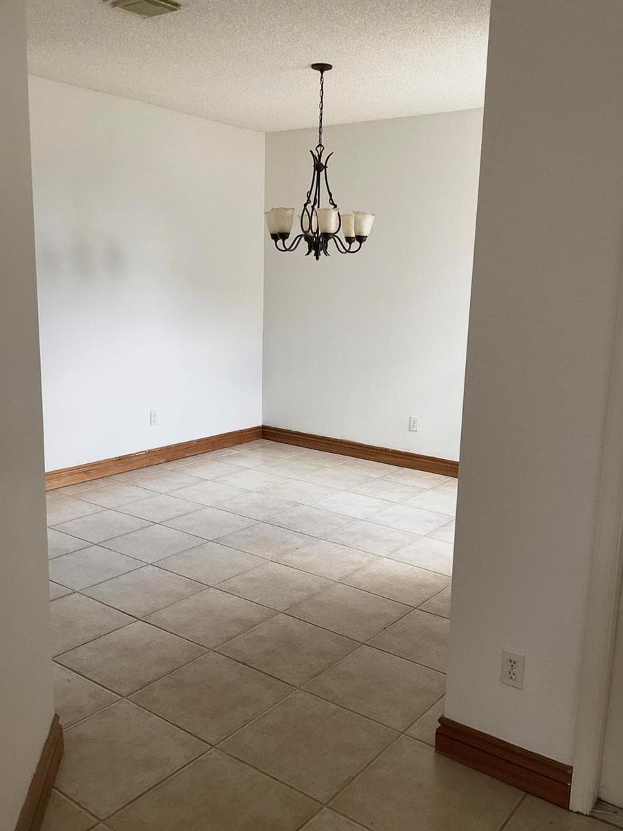 19440 SW 2nd Street, Pembroke Pines, FL 33029 — zdjęcie 3