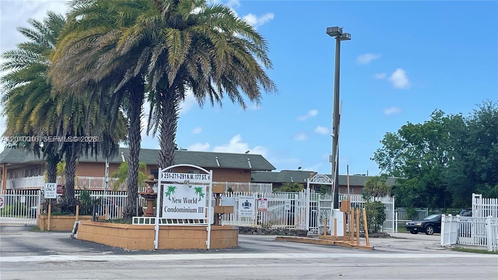 271 NW 177th St # B-104, Miami Gardens, FL 33169