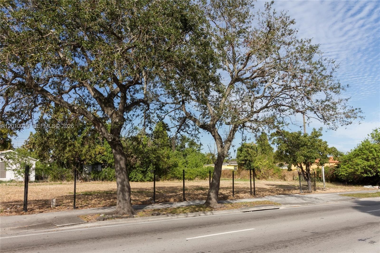 1765 NW 62nd St, Miami, FL 33147 — zdjęcie 2