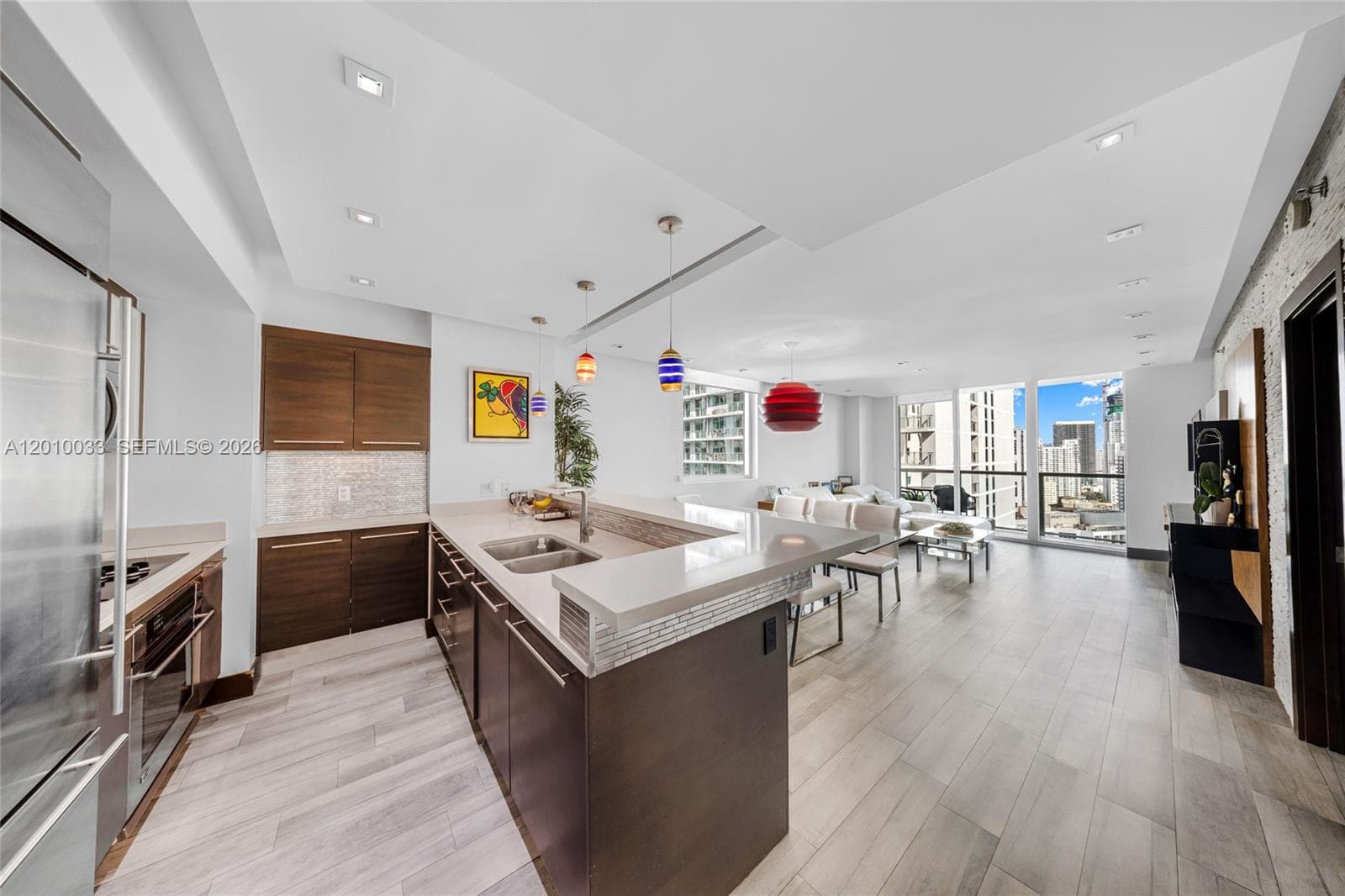 500 Brickell Ave # 3707, Miami, FL 33131