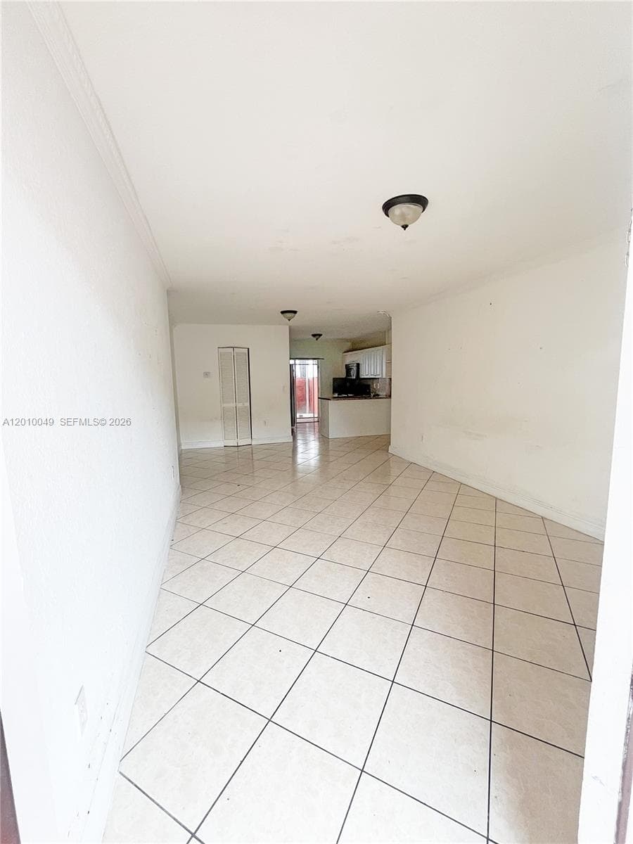 11051 W Okeechobee Rd # 101, Miami, FL 33018 — zdjęcie 3