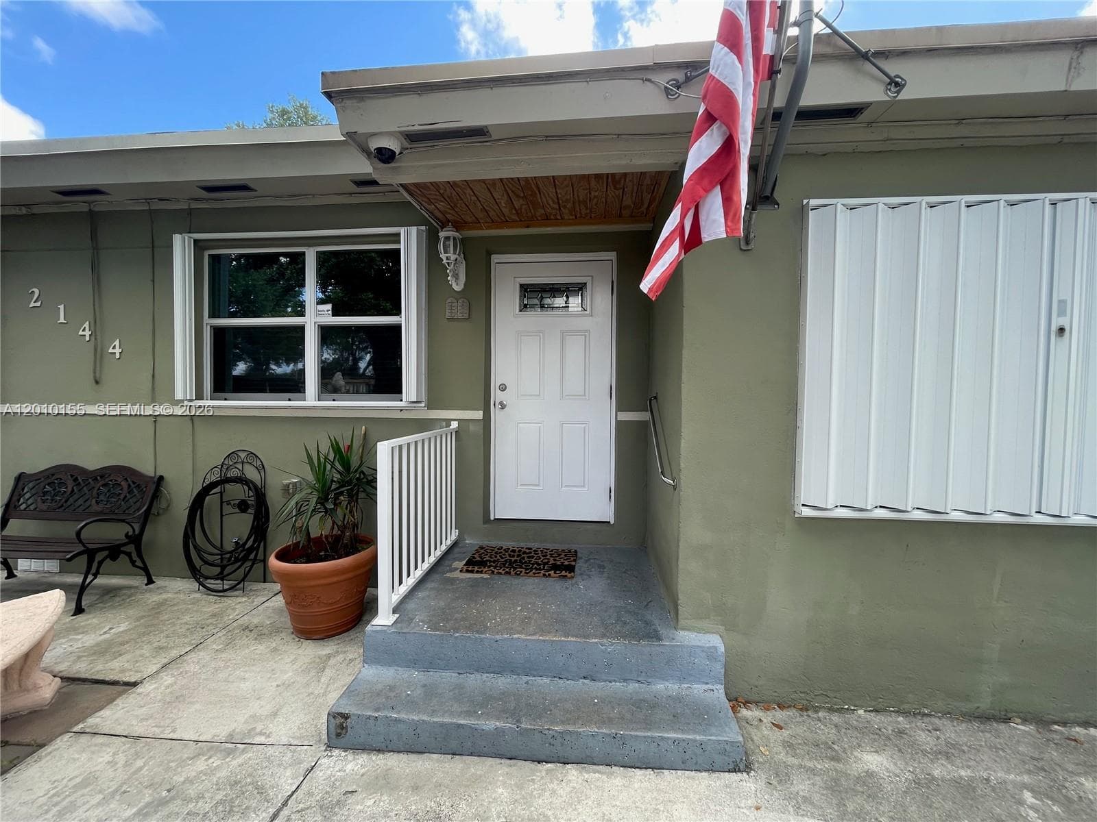 2144 NW 85th St, Miami, FL 33147 — zdjęcie 5