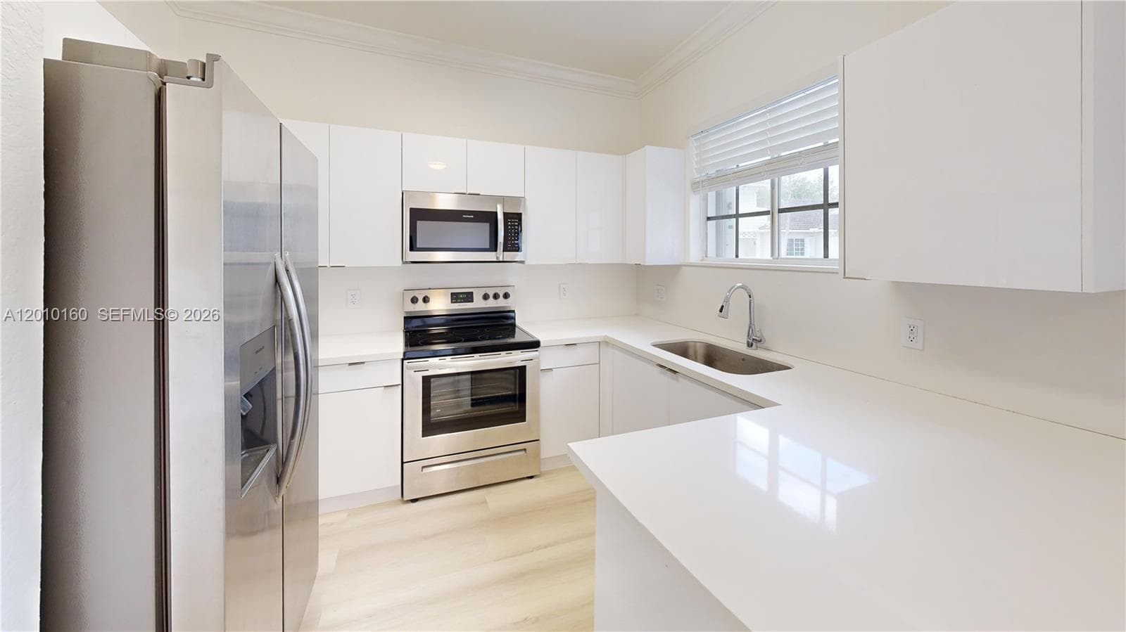 372 NE 26th Pl # 201, Homestead, FL 33033 — zdjęcie 3