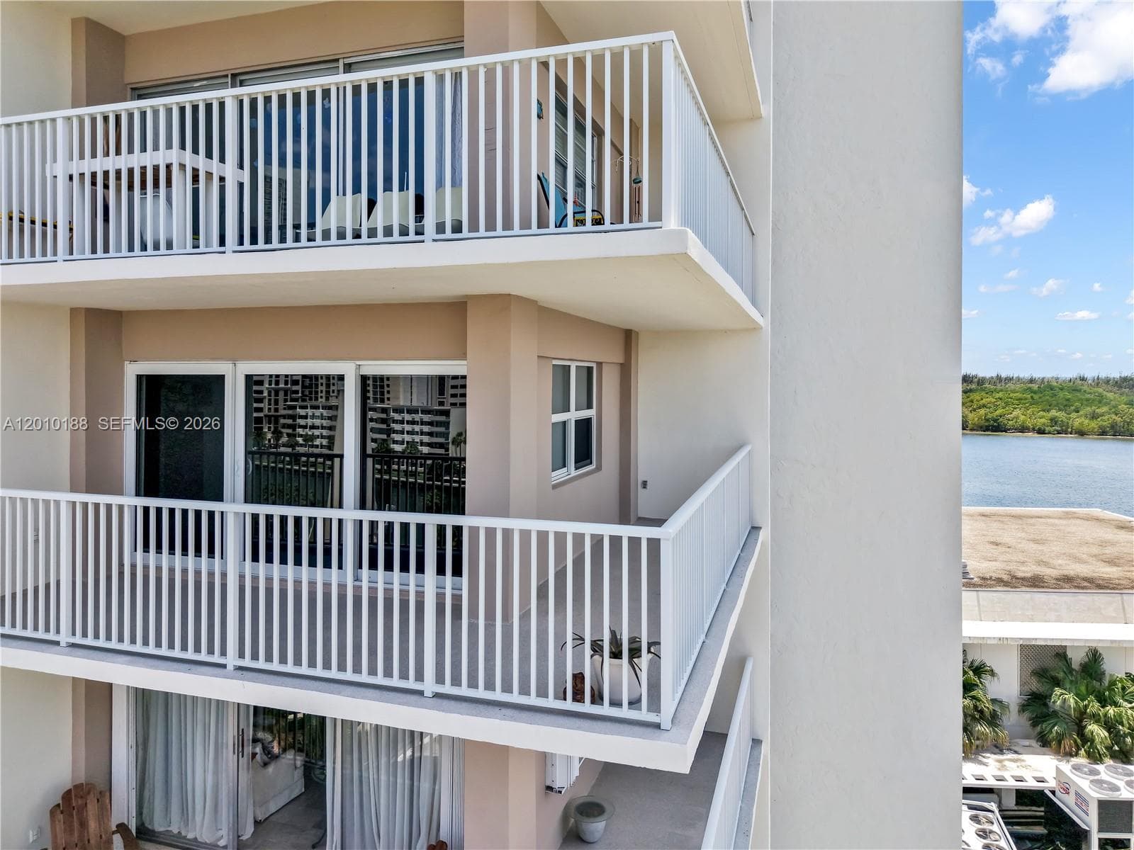 300 Bayview Dr # 605, Sunny Isles Beach, FL 33160 — zdjęcie 5