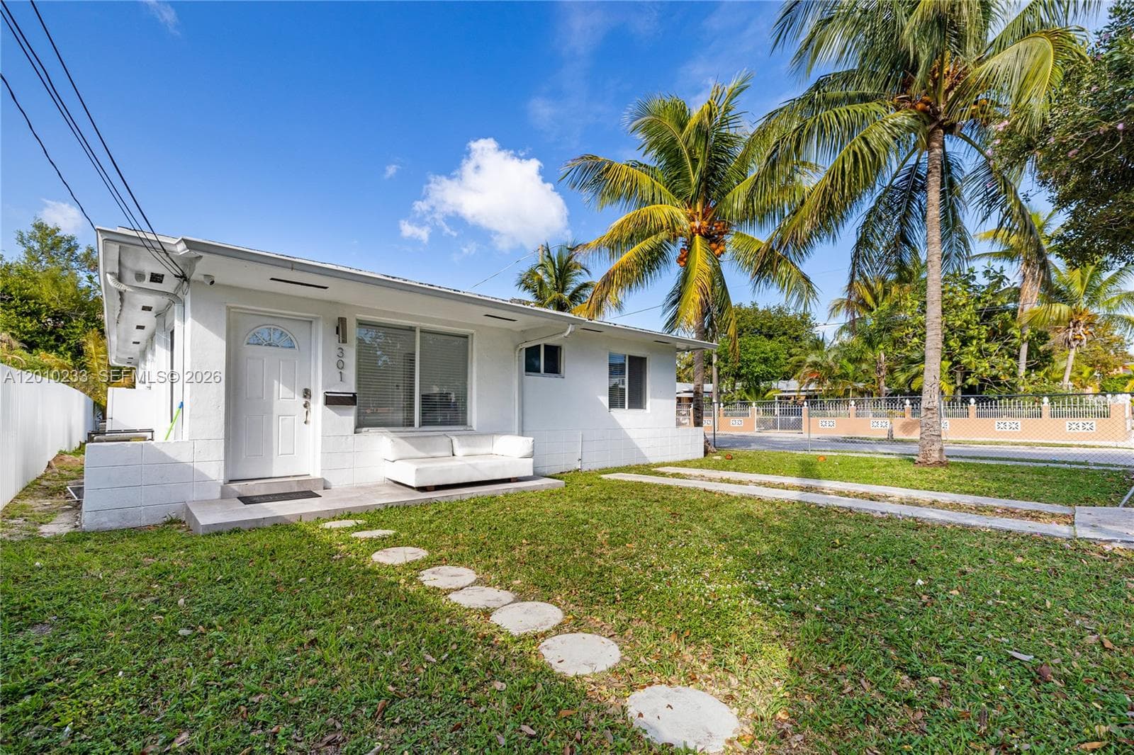 301 NW 34th St, Miami, FL 33127