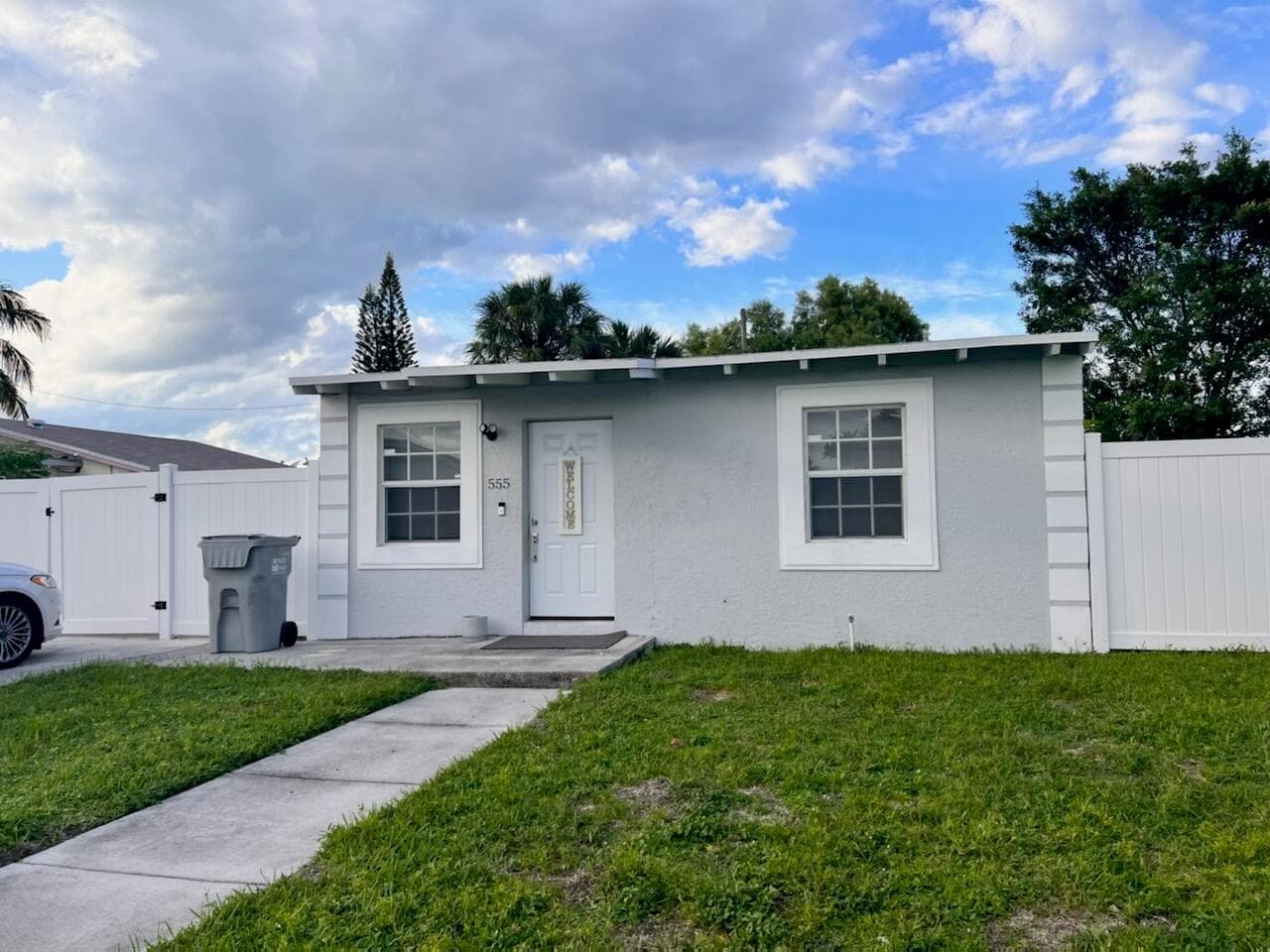 555 NW 15th Court, Pompano Beach, FL 33060
