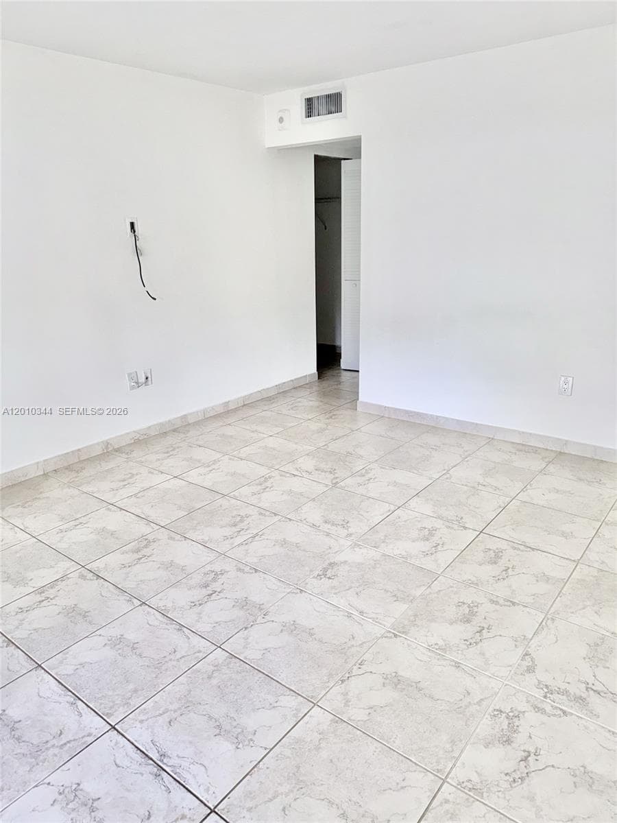 8933 SW 123rd Ct # 108, Miami, FL 33186 — zdjęcie 2