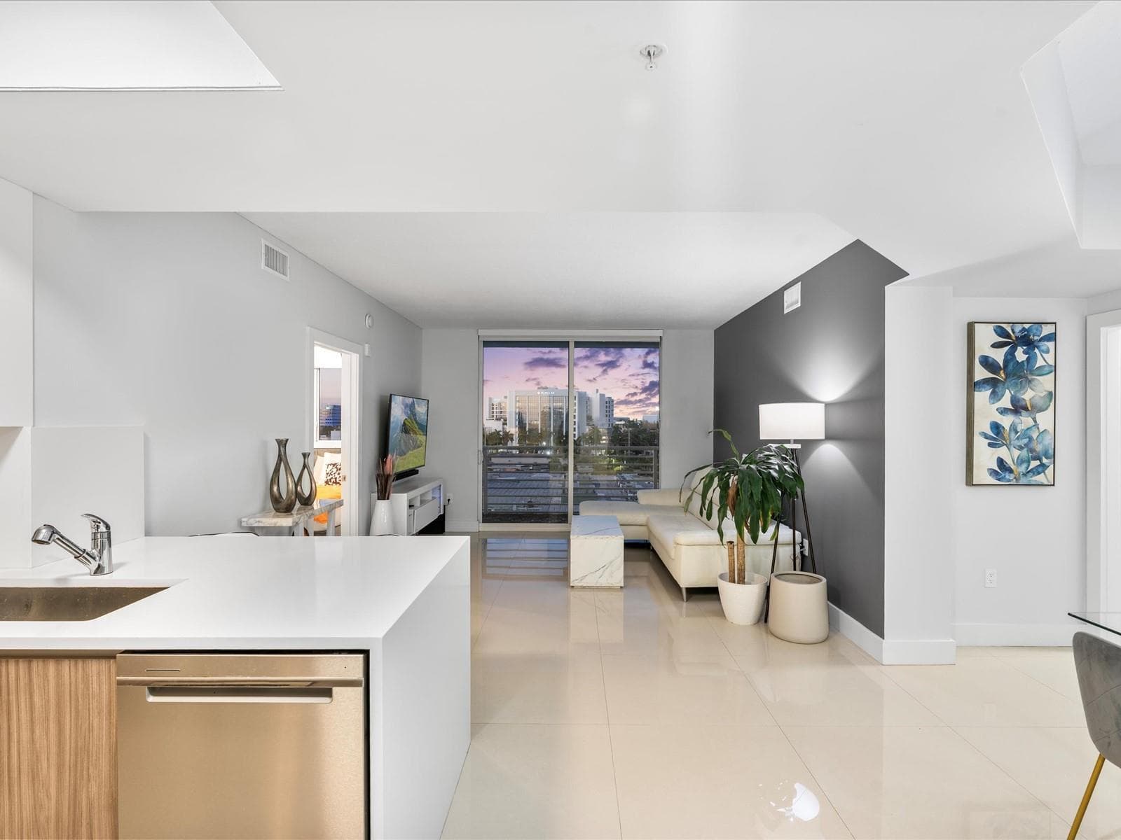 18800 NE 29th Avenue # 704, Aventura, FL 33180 — zdjęcie 2