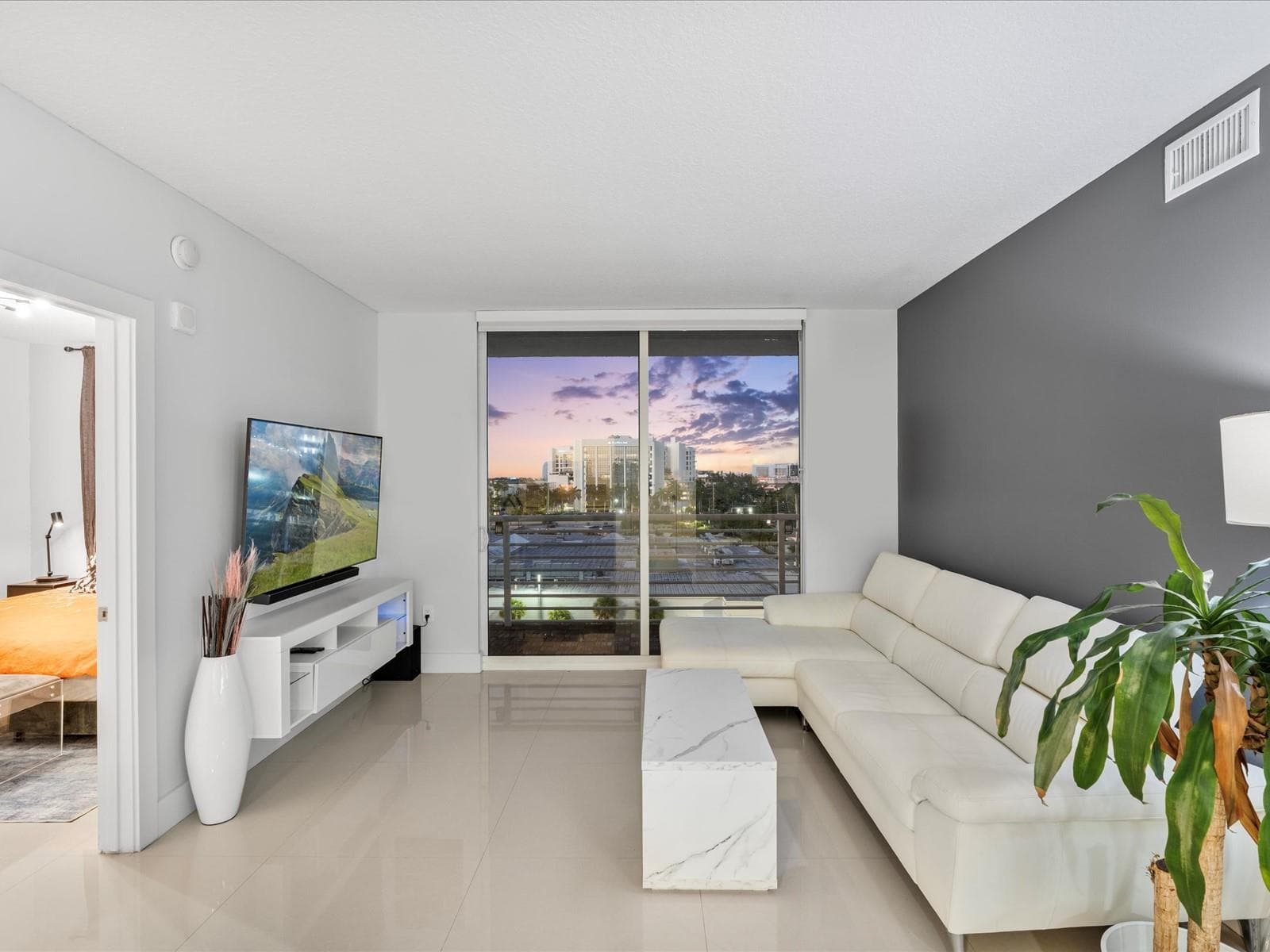 18800 NE 29th Avenue # 704, Aventura, FL 33180 — zdjęcie 5