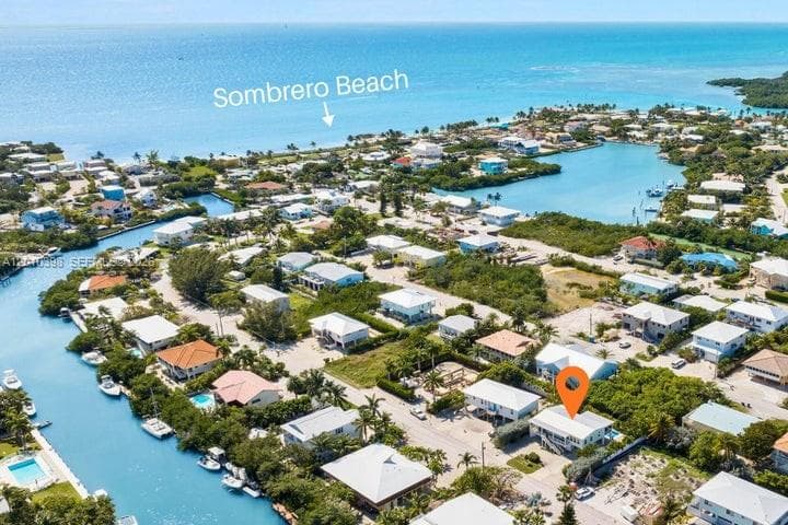 320 Calzada De Bougainville, Marathon, FL 33050 — zdjęcie 2