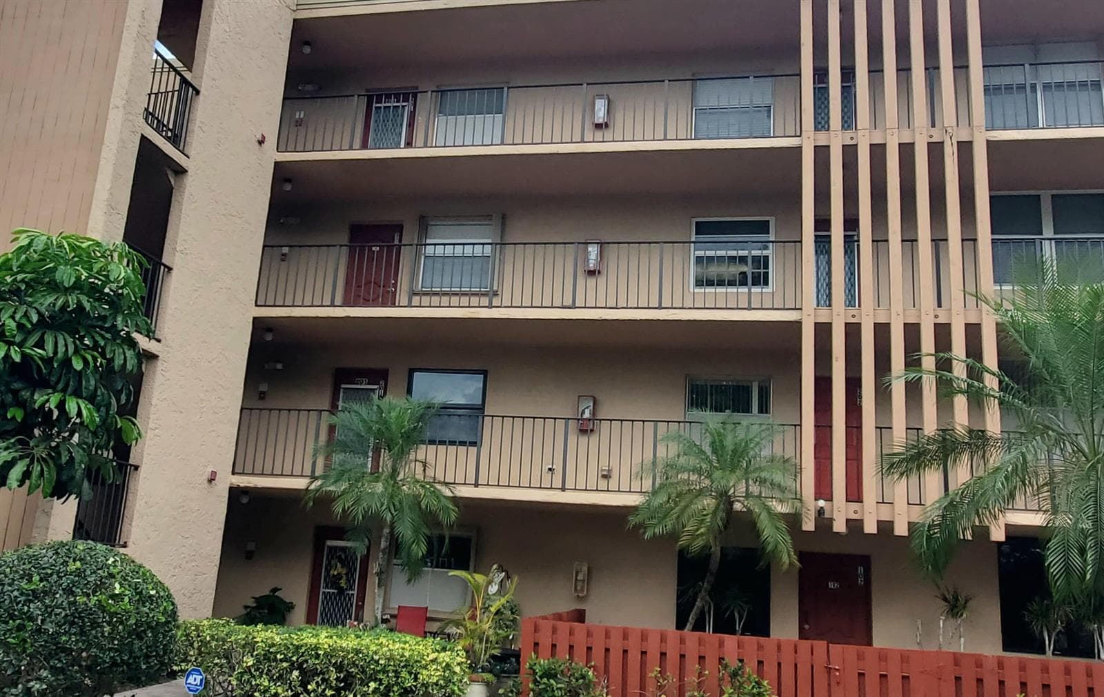 260 NW 76th Avenue # 201, Margate, FL 33063 — zdjęcie 2