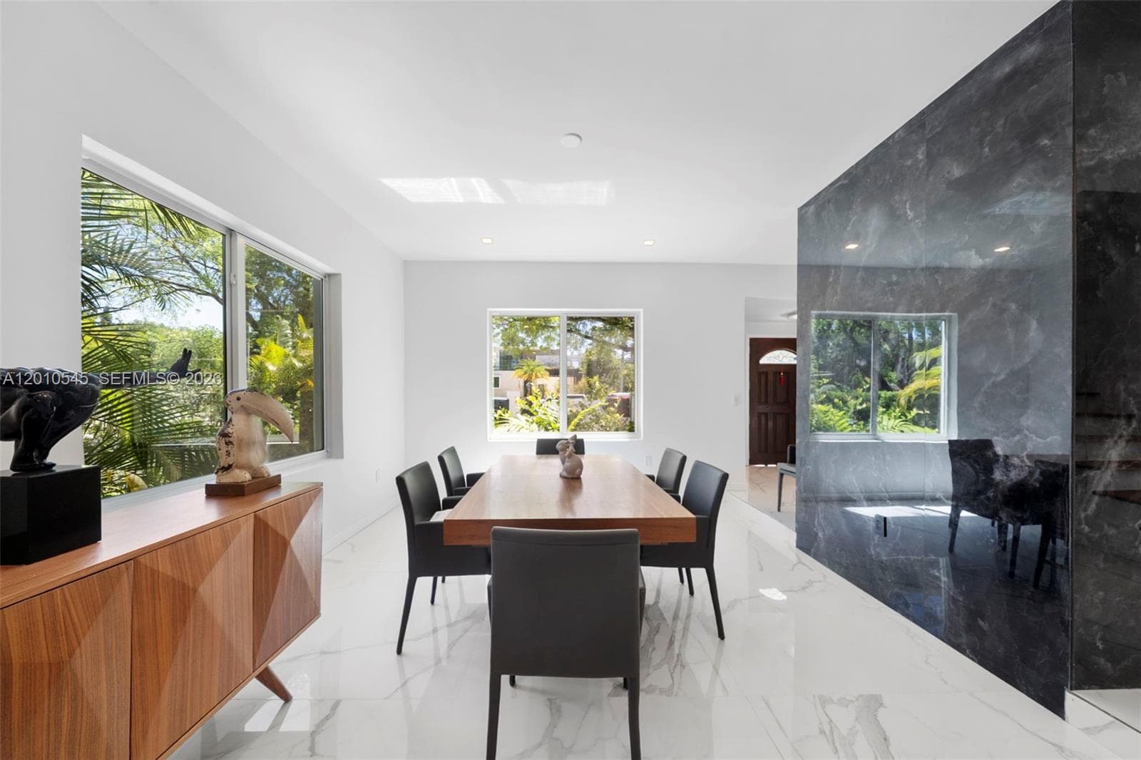 5824 Alton Rd, Miami Beach, FL 33140 — zdjęcie 5