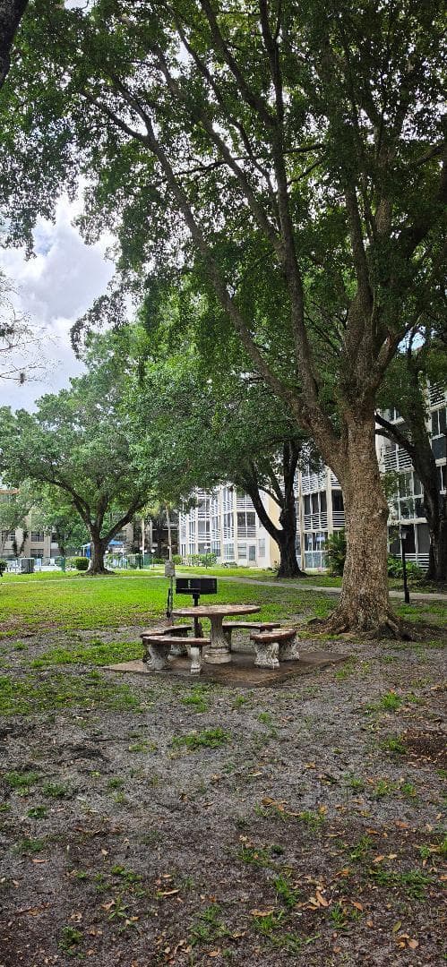 2600 NW 49th Avenue # 409, Lauderdale Lakes, FL 33313 — zdjęcie 4