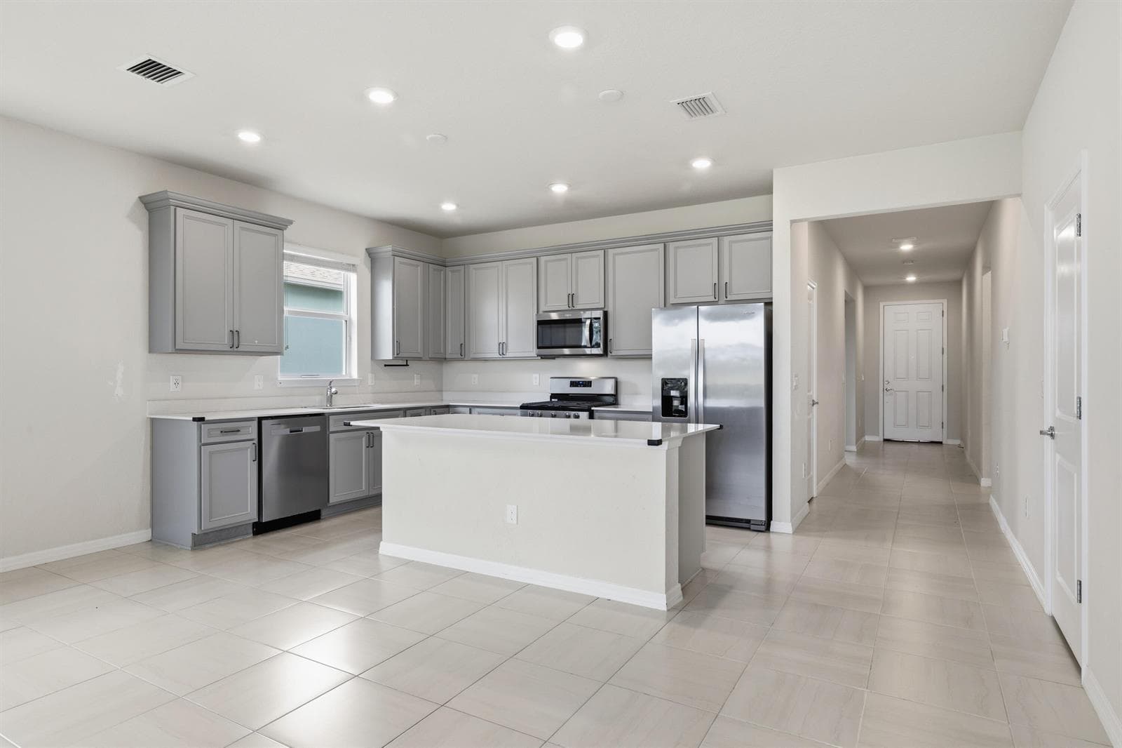 12327 SW Sand Dollar Way, Port St. Lucie, FL 34987 — zdjęcie 3