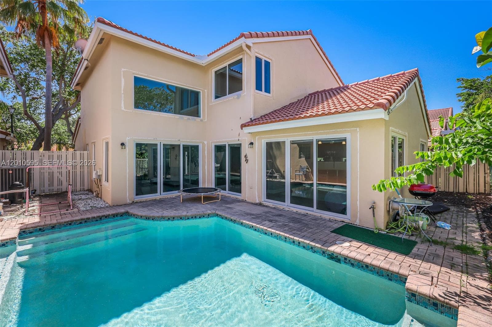 1065 Weeping Willow Way, Hollywood, FL 33019 — zdjęcie 2