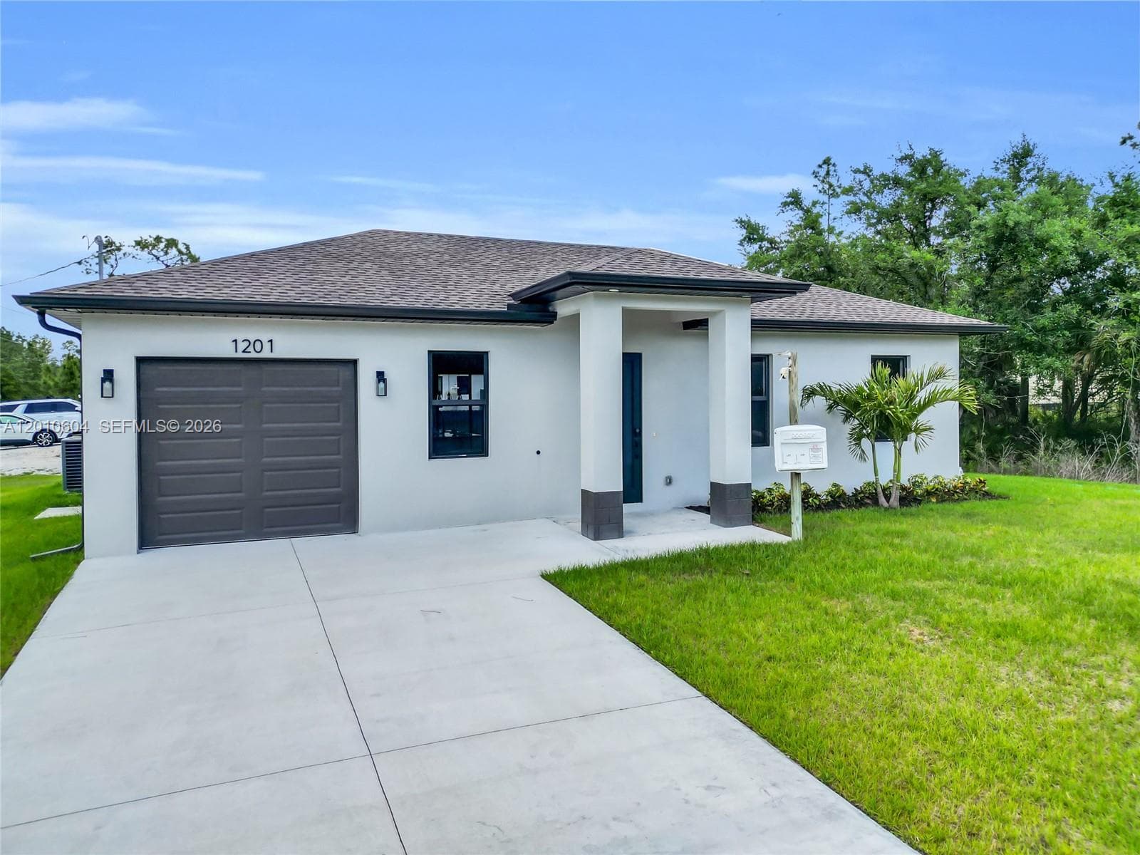 1201 E 7th ST, Lehigh Acres, FL 33972 — zdjęcie 2