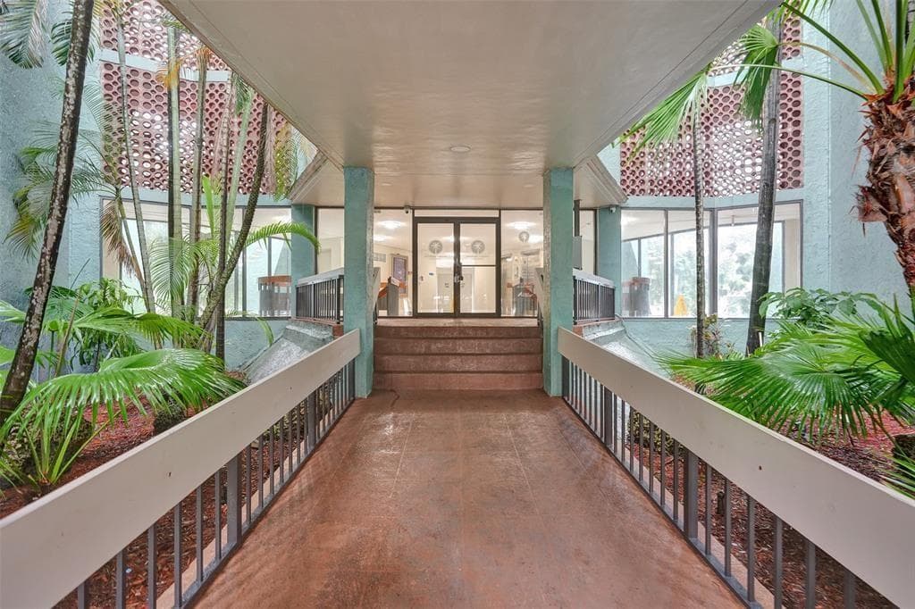4222 Inverrary Boulevard # 4116, Lauderhill, FL 33319 — zdjęcie 5