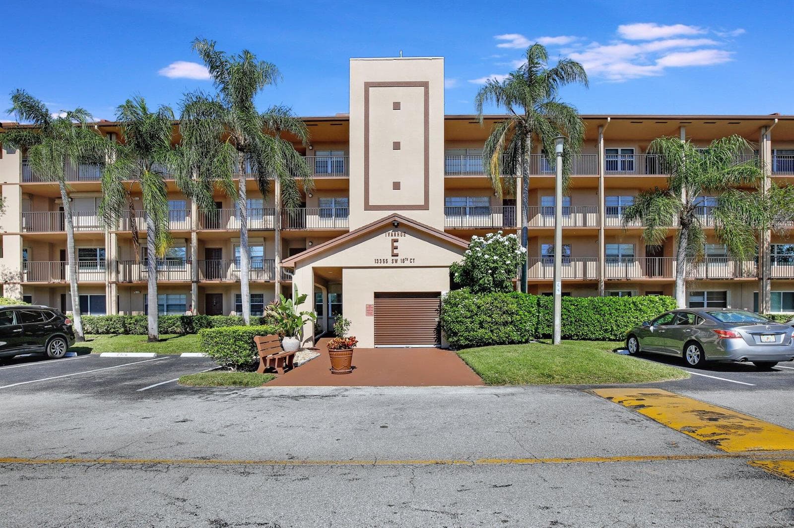 13355 SW 16th Court # 309 E, Pembroke Pines, FL 33027 — zdjęcie 4