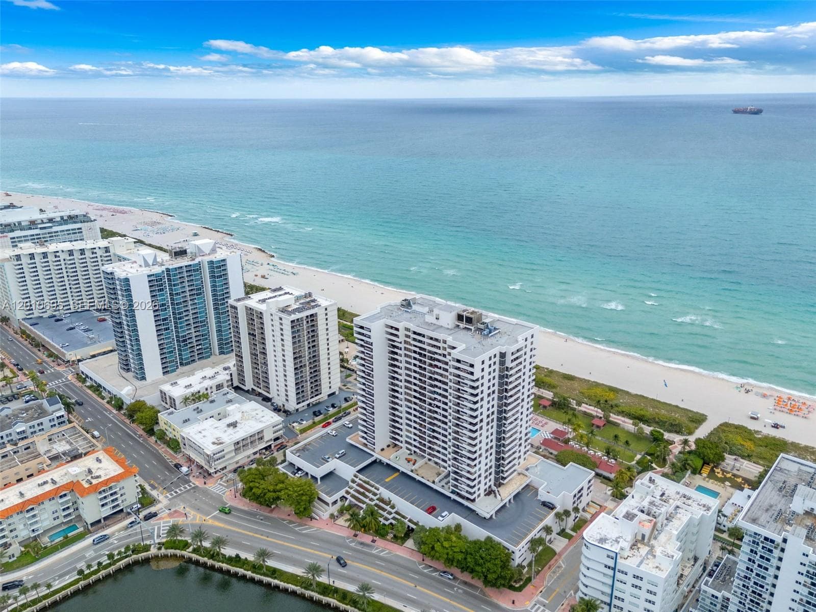 2555 Collins Ave # 2401, Miami Beach, FL 33140 — zdjęcie 3