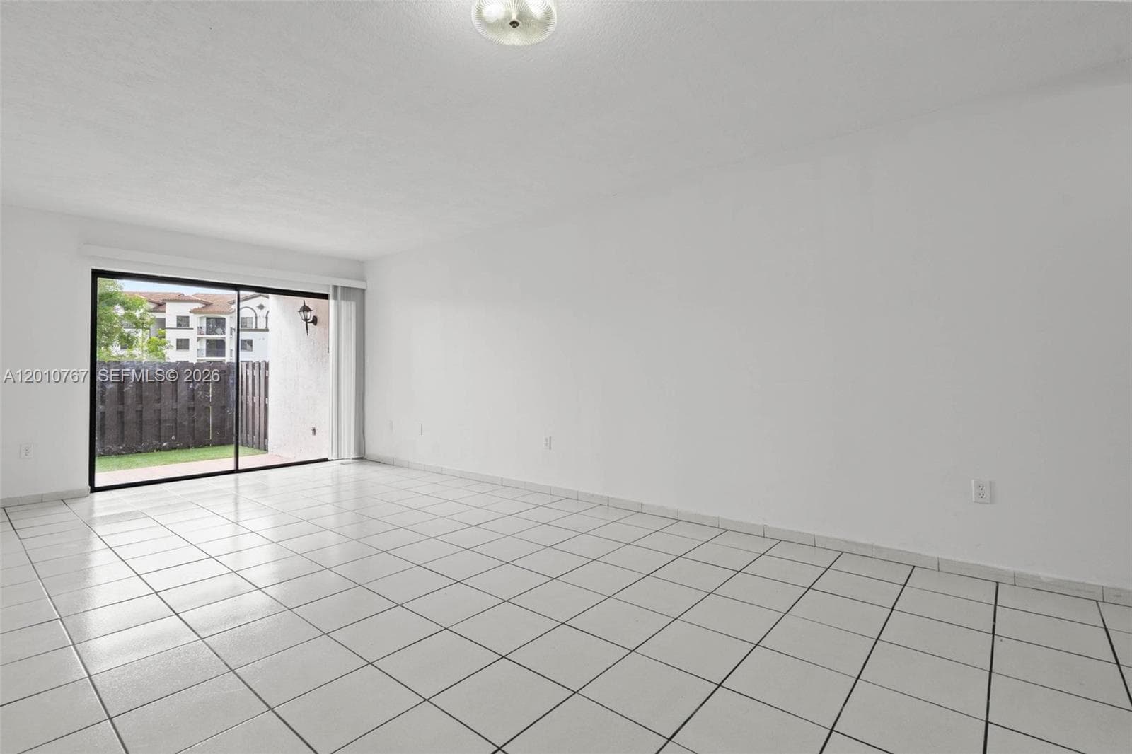 9431 Fontainebleau Blvd # 112, Miami, FL 33172 — zdjęcie 5