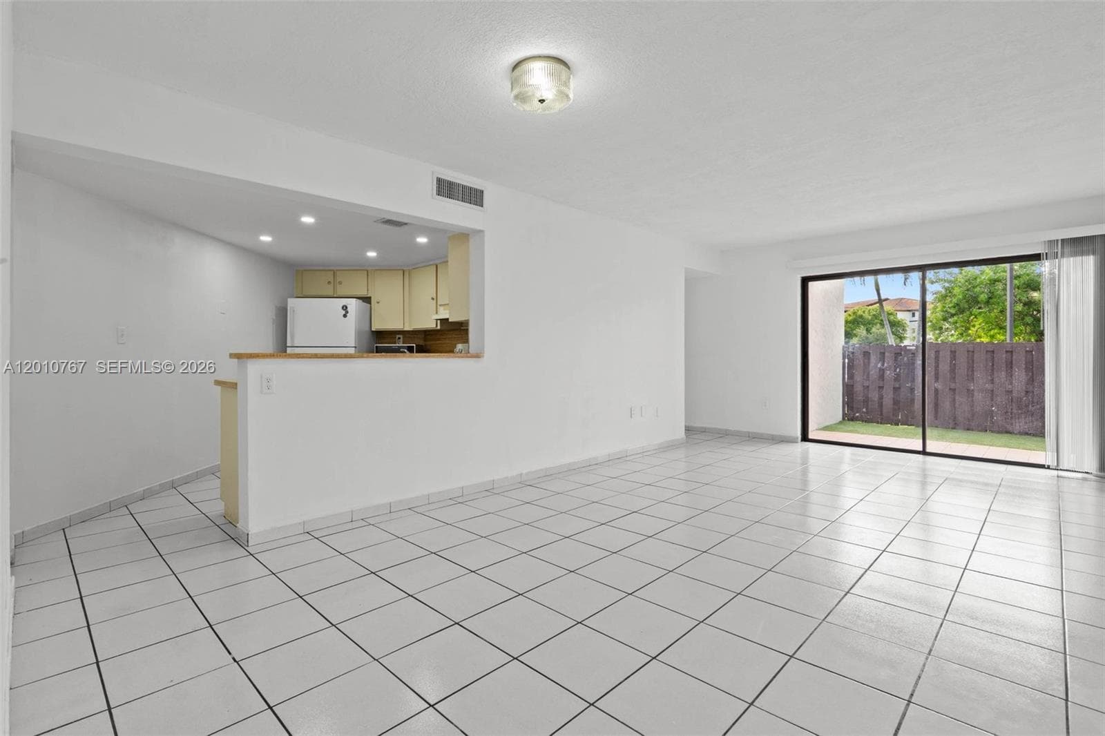 9431 Fontainebleau Blvd # 112, Miami, FL 33172 — zdjęcie 4